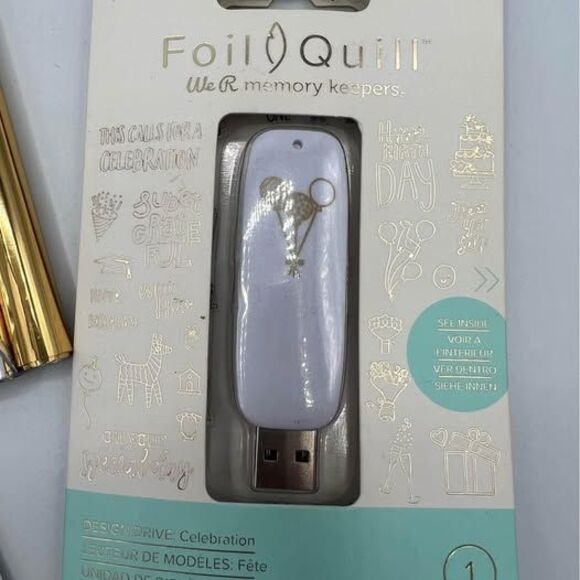 USB Drive We R Memory Keepers Foil Quill, 200 designs in SVG - Picture 3 of 4
